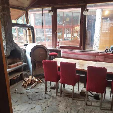 Winter House In Noah's Ark Konjic