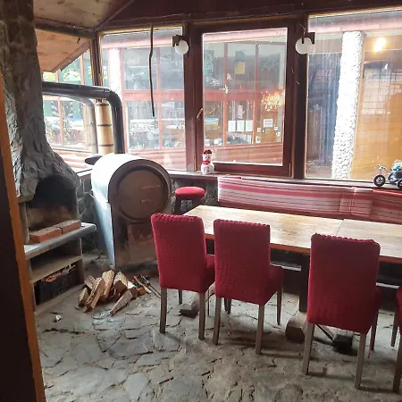 Winter House In Noah's Ark Konjic