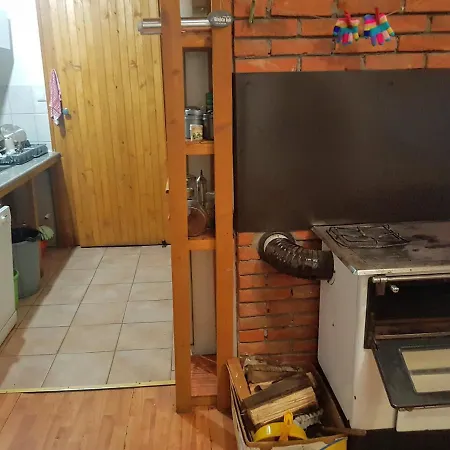 بيت للعطل Winter House In Noah's Ark كونييتش