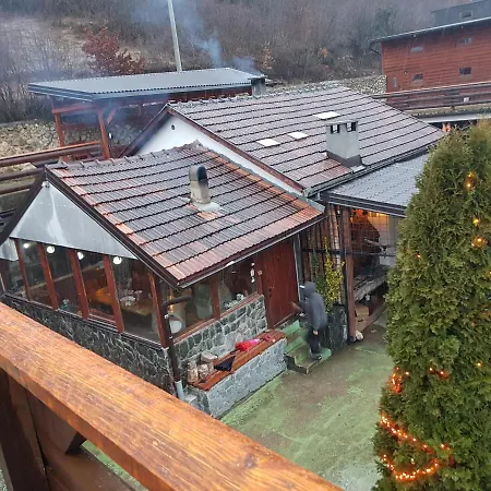 Winter House In Noah's Ark *