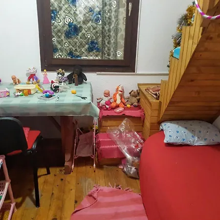 Winter House In Noah's Ark Konjic