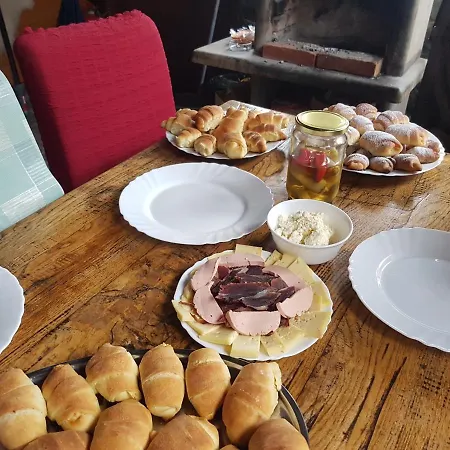 بيت للعطل Winter House In Noah's Ark